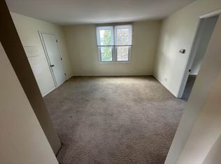 917 Lincoln Ave #1825, Sheboygan, WI 53081