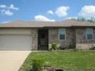 1252 N Colgate Ave, Springfield, MO 65802