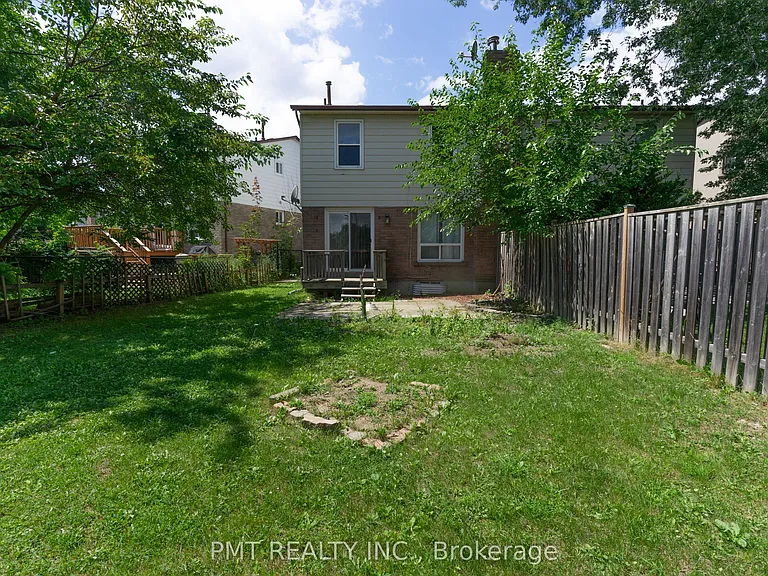 694 Carrying Pl — Photo 22