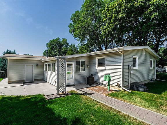 5th image of 2011 Ronda Cir