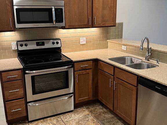 5th image of 2208 Vineyard Blvd #2208