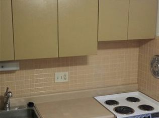 750 Thompson Dr, Florissant, MO 63031
