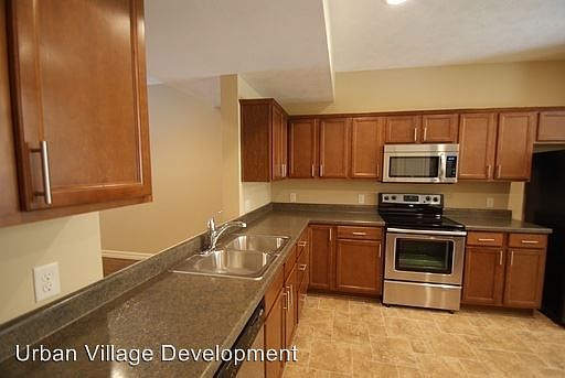 3rd image of 140 N 41st St APT 5