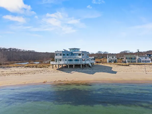 24 Champion Road, Old Lyme, CT 06371