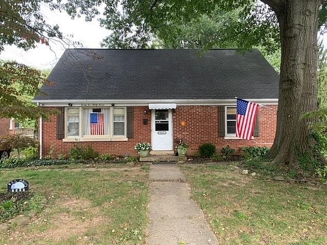 1st image of 2537 Southview Dr