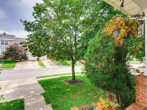 3rd image of 2038 Brandy Dr