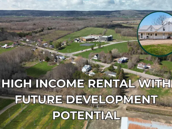 600 Main St, Lawrencetown, NS B0S 1M0