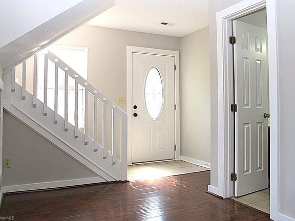 2nd image of 701 Pilgrim Ford Ct