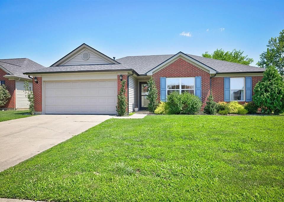 1st image of 448 Camden Cir