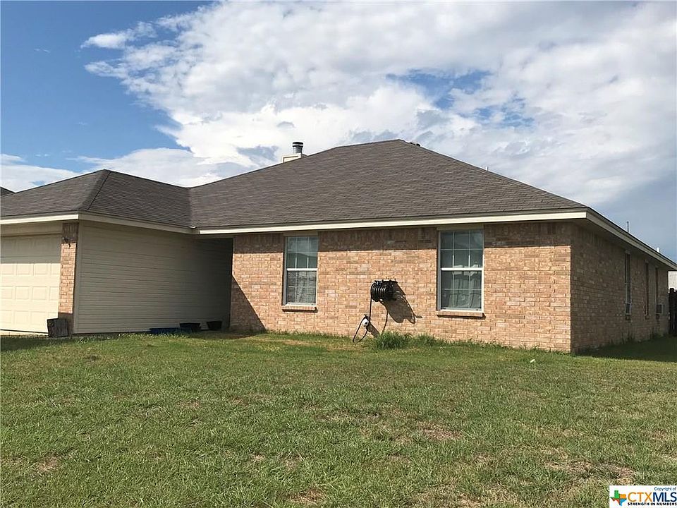 1st image of 3009 Lorena Dr
