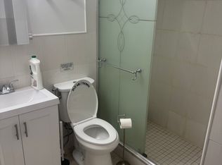 81-36 267th St #1, Glen Oaks, NY 11004