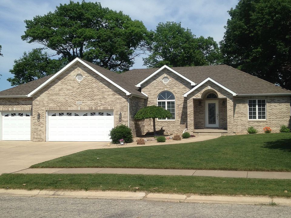2093 Landmark St, Portage, IN 46368 Zillow