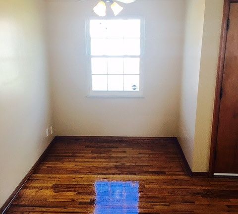 3rd image of 12822 Park Knoll Dr