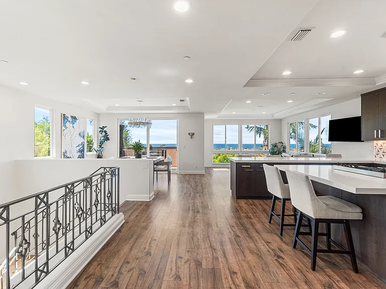 709 N Lucia Ave #B — Photo 9