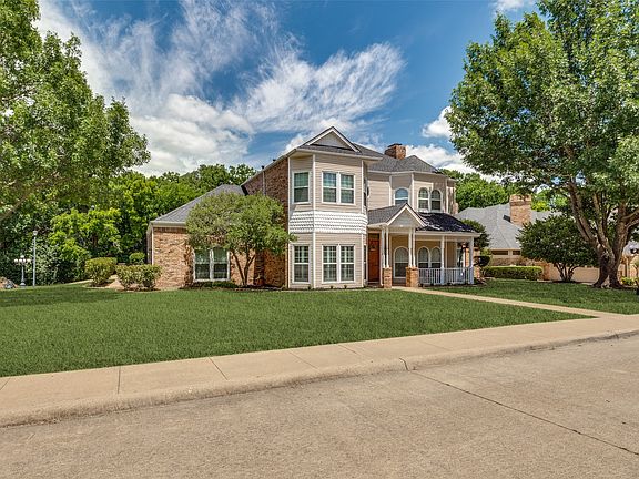 2nd image of 636 Bent Creek Dr