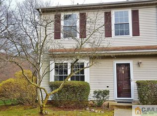 30 Lafayette Ct, North Brunswick, NJ 08902