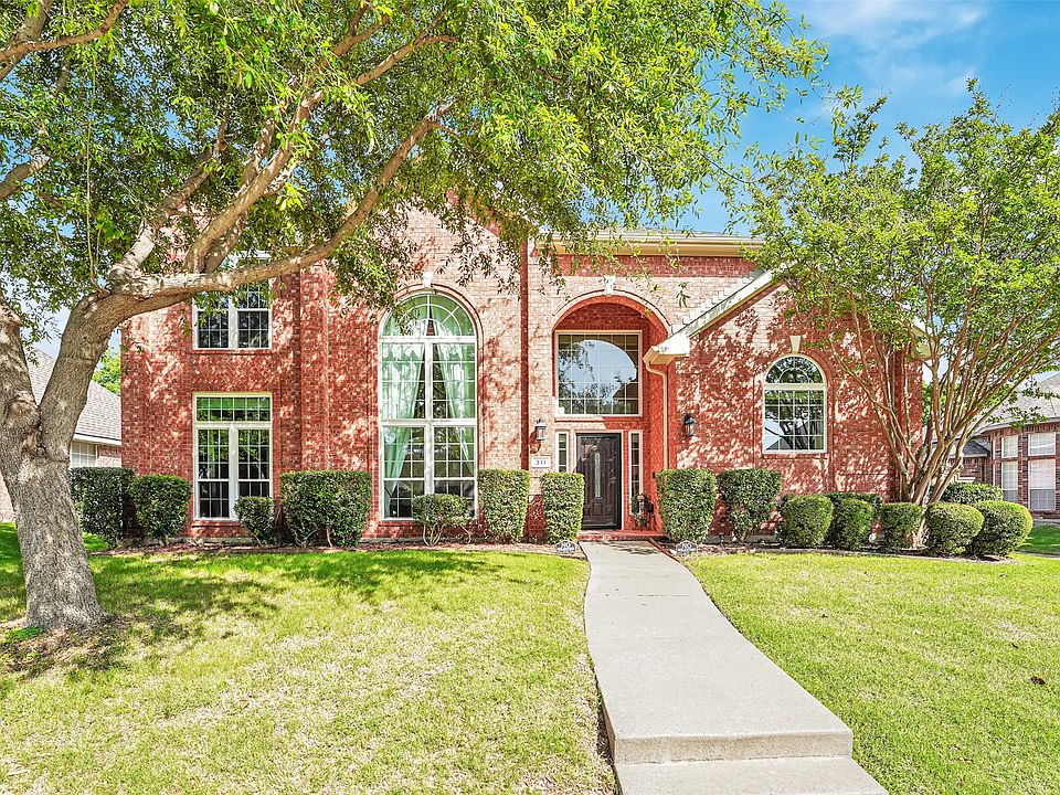 1st image of 311 Cordova Dr