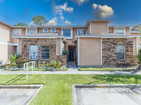 2425 Oxford Pl APT 139, Gretna, LA 70056