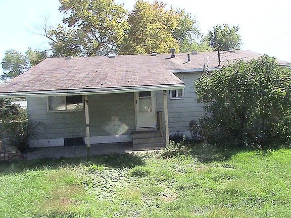 4th image of 4974 Attica Dr