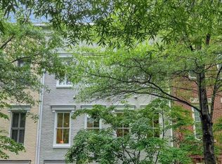 714 Bracey Ln, Alexandria, VA 22314