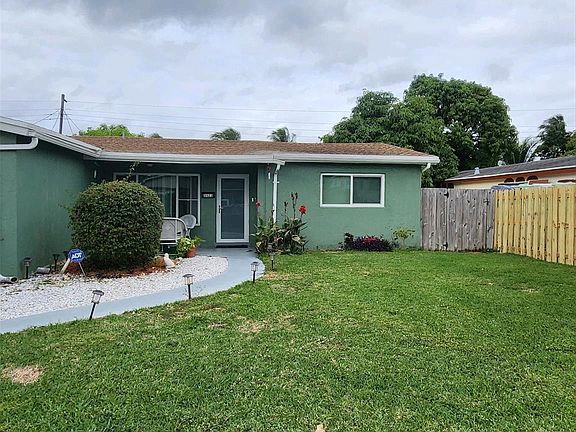 3rd image of 3523 NW 33rd Court