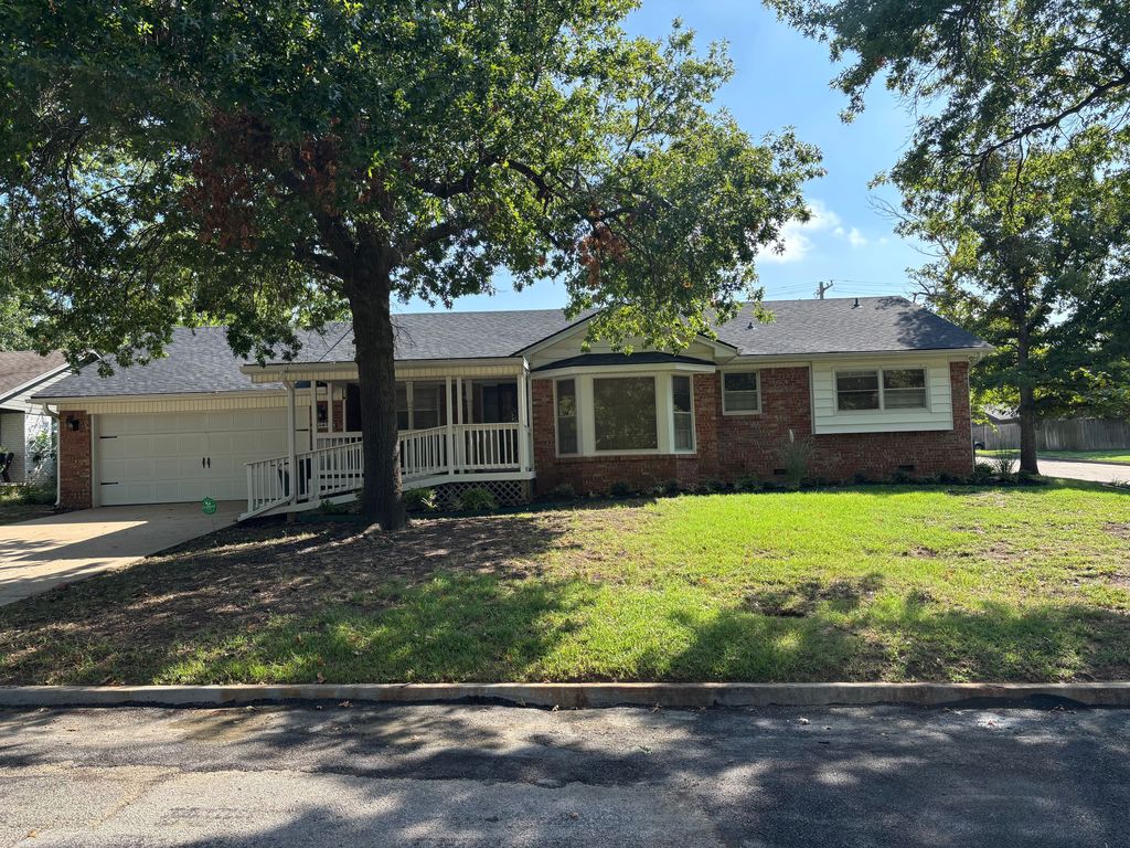5879 S Quebec Ave - Property Image