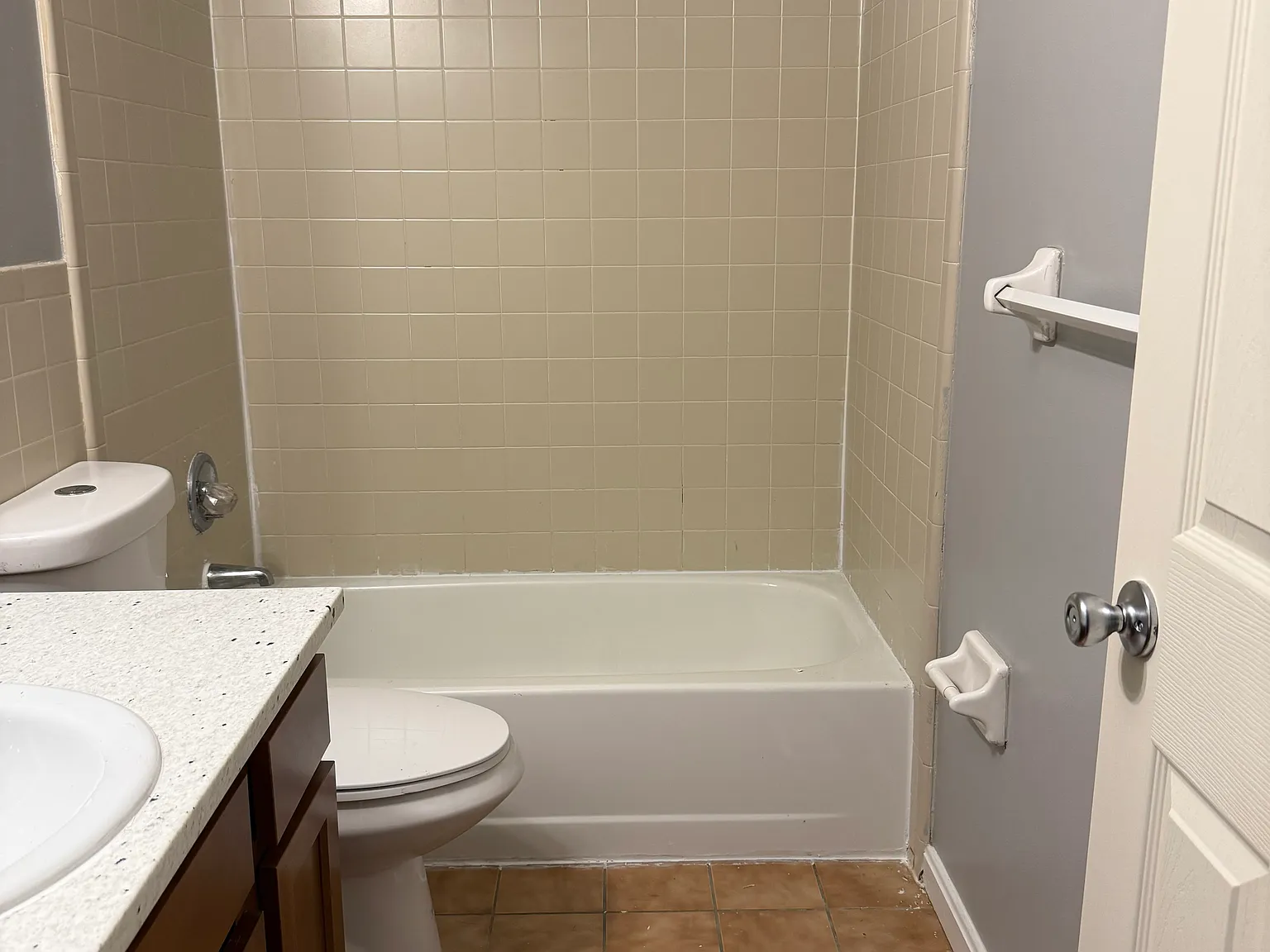 2 bed, 1.5 bath, $1,595 — Photo 4