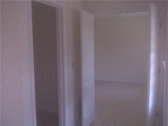 2nd image of 1396 Bellow Falls Dr #186