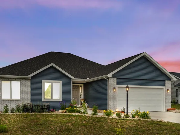 705 Grand Teton Pl, Ligonier, IN 46767