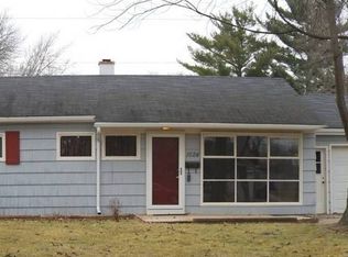 1624 Richmond Rd NE, Cedar Rapids, IA 52402