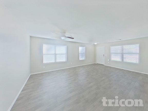 4th image of 45654 W Meadows Ln