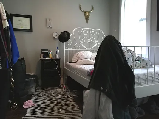 Rented by Uptown Flats LLC | media 21