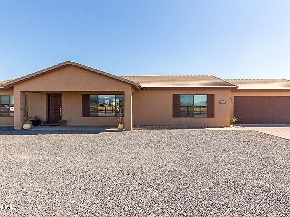 2nd image of 6065 E RED BIRD Lane