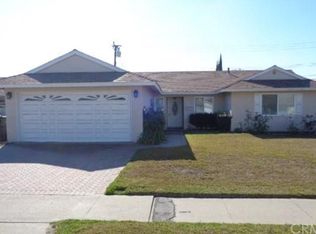 6432 Royal Oak Dr, Huntington Beach, CA 92647