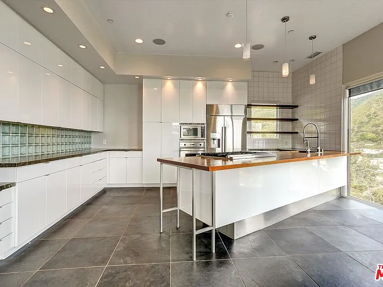 3850 Rambla Orienta — Photo 14