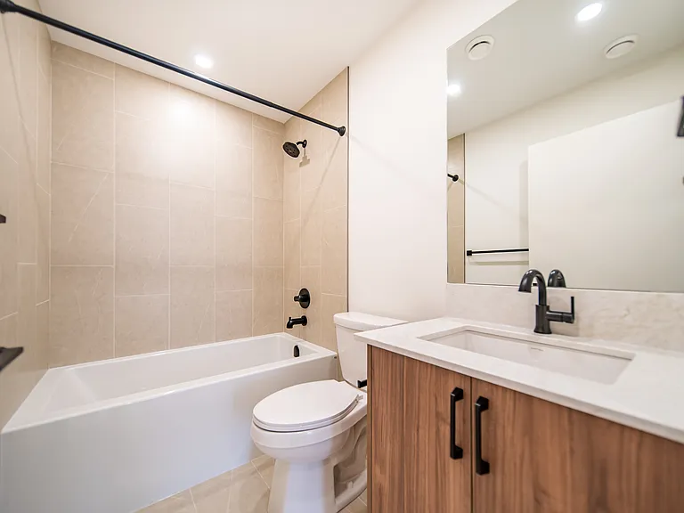 6420 Bowwood Dr NW — Photo 79