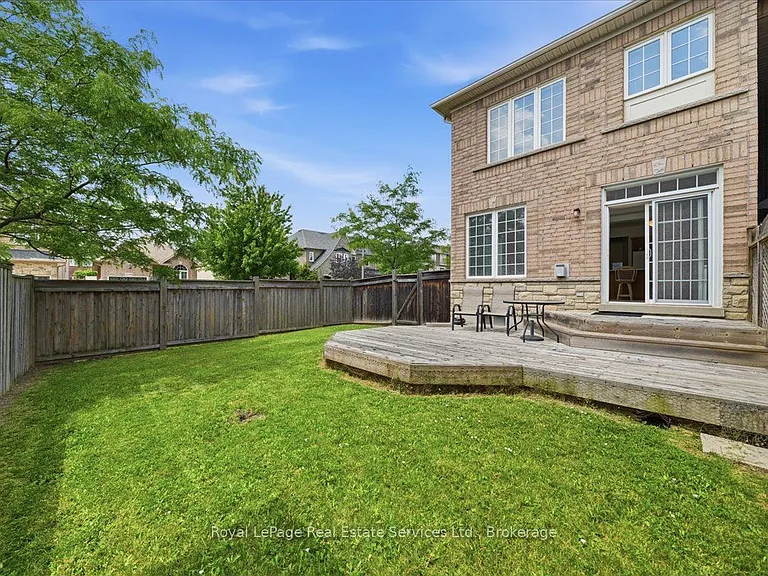 2395 Woodstock Trl — Photo 40