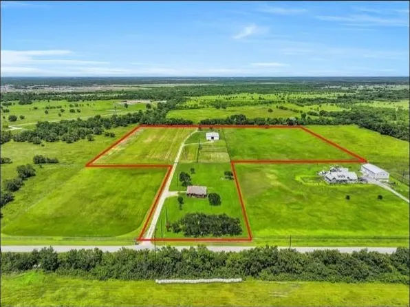 5901 Scopel Rd, Manvel, TX 77578