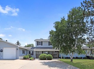 48540 275th Ave, Staples, MN 56479