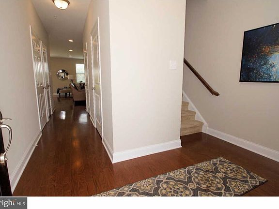 2nd image of 312 W Hamlin Ave