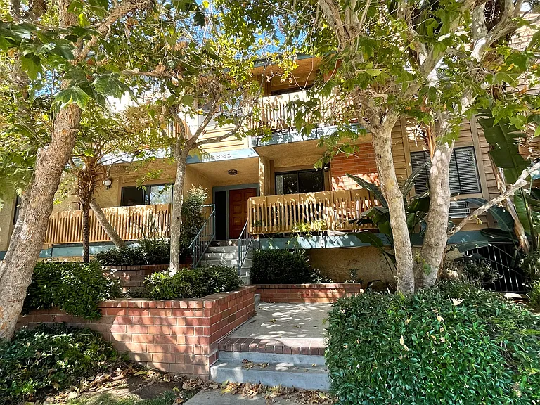 3620 Jasmine Ave — Photo 3