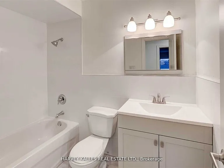 901 Millwood Rd #B — Photo 15