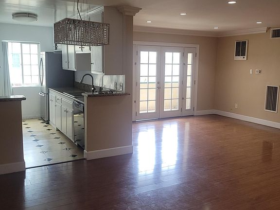 2nd image of 14359 Addison St APT 212