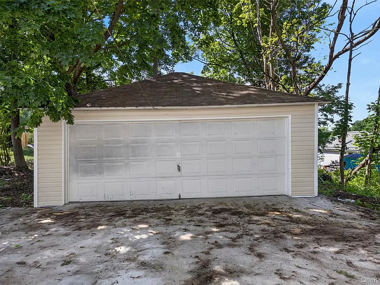 60 W Jeanibo Rd — Photo 21