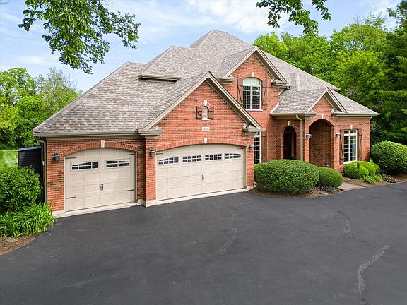 2nd image of 28616 W Park Dr