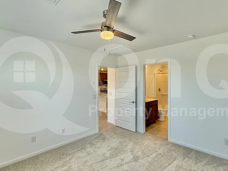 17408 N Del Mar Ave — Photo 10