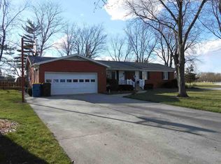 8744 E Diane Dr, Ossian, IN 46777