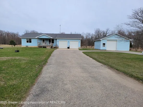 4600 Findlay Rd, Saint Johns, MI 48879