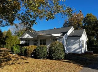 261 California Ave, Spartanburg, SC 29303