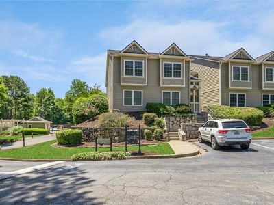 12 Lakes Edge Dr SE, Smyrna, GA, 30080